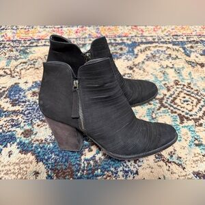 Paul Green Malibu Black Nubuck Ankle Booties - Size 9